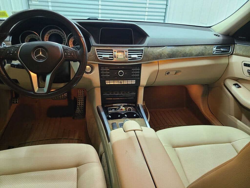 2016 Mercedes-Benz E-Class