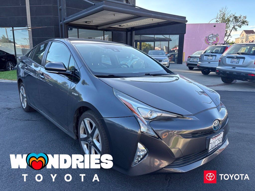 2016 TOYOTA PRIUS