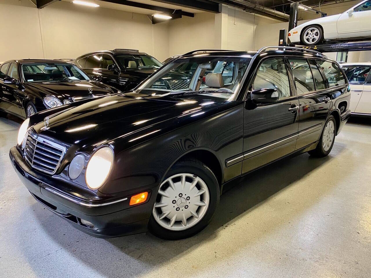2000 Mercedes-Benz E-Class