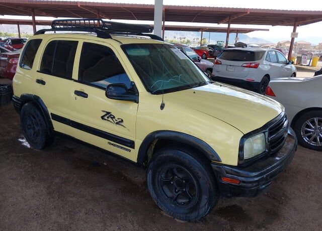 2002 CHEVROLET Tracker