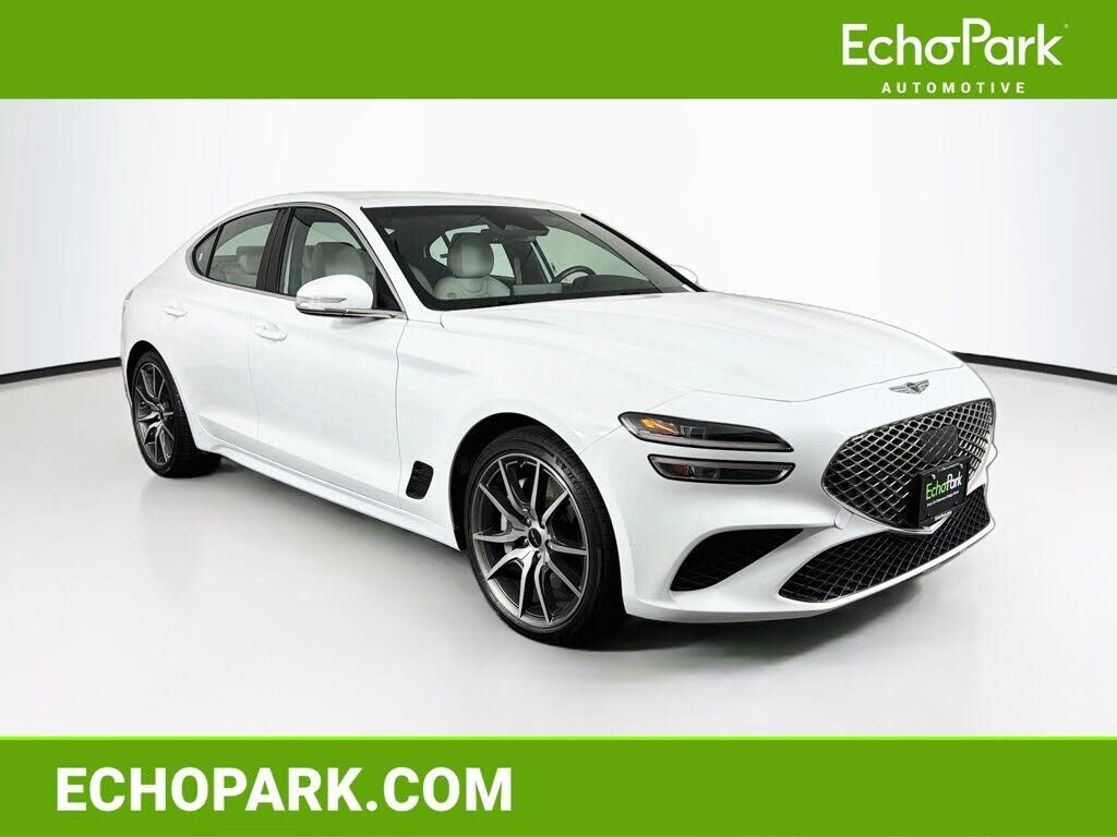 2025 GENESIS G70