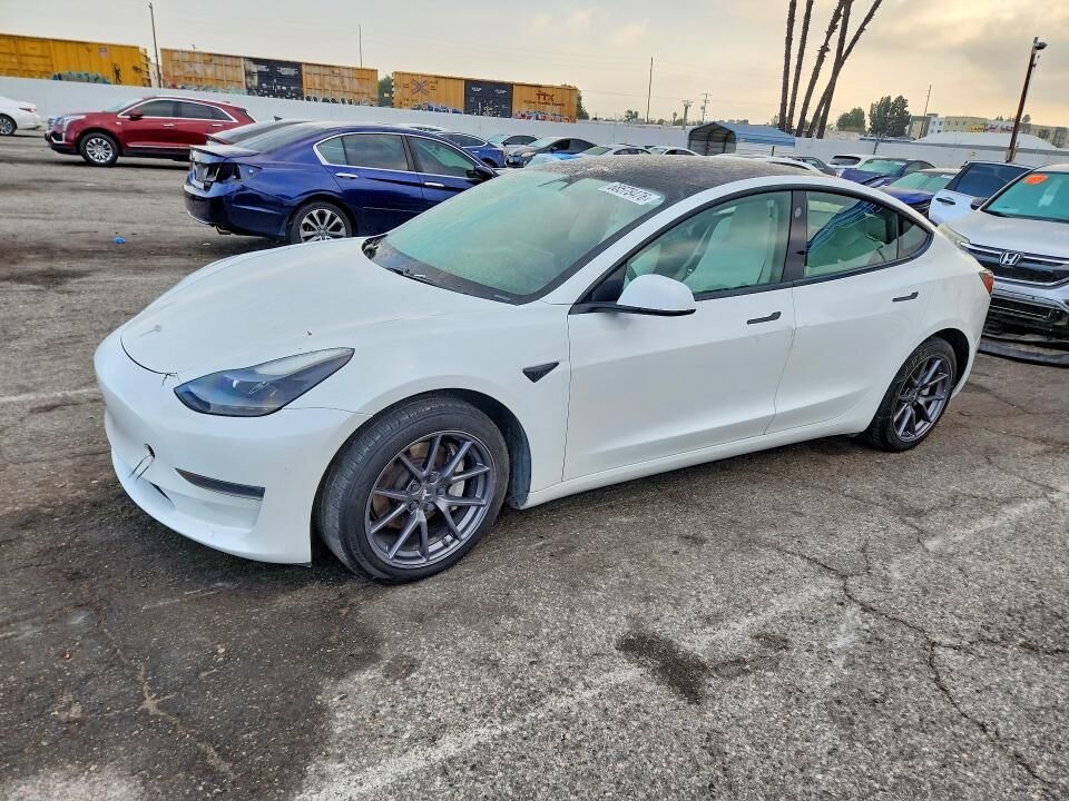 2021 TESLA Model 3