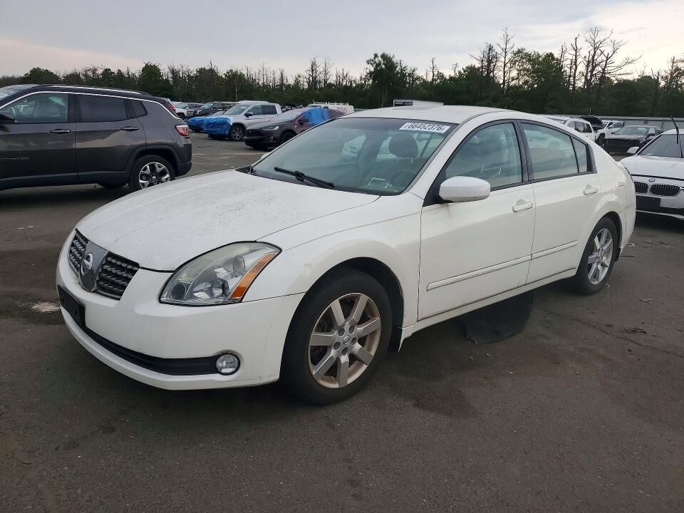 2004 NISSAN Maxima