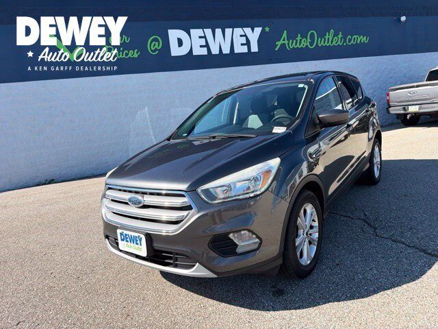 2017 FORD Escape