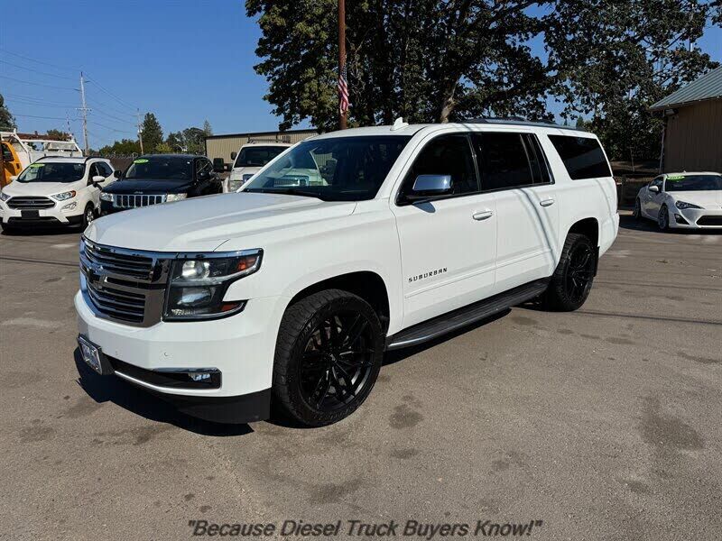 2019 CHEVROLET Suburban
