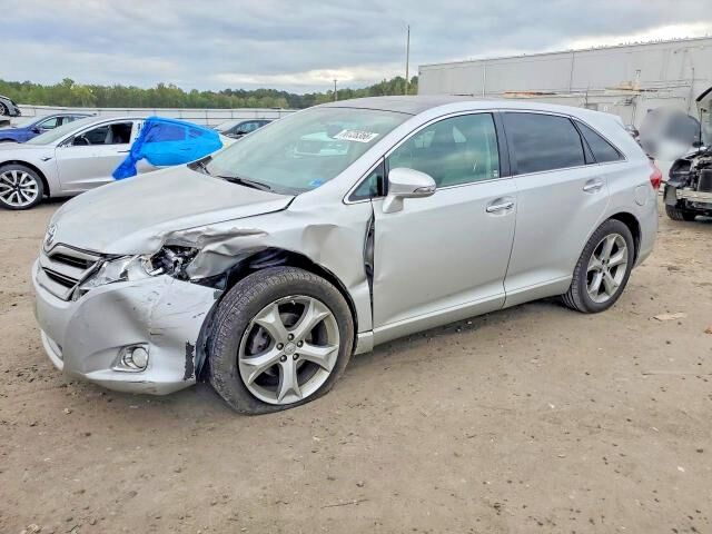 2013 TOYOTA Venza