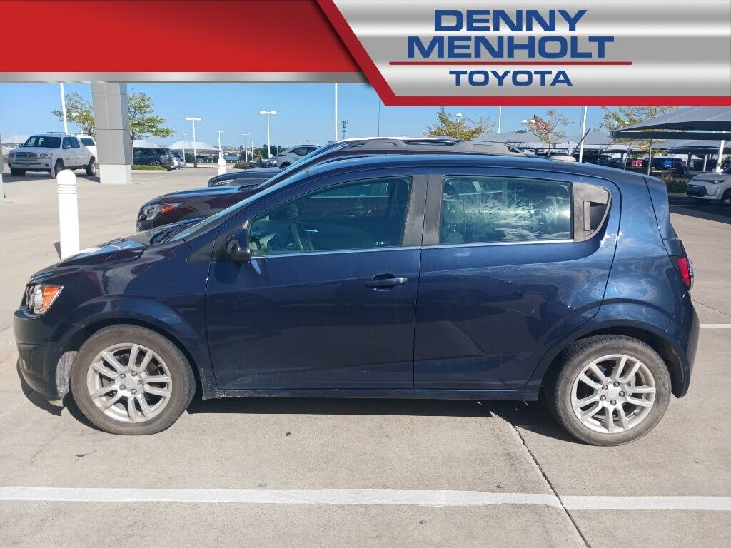 2016 CHEVROLET Sonic