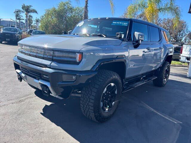 2024 GMC Hummer EV SUV