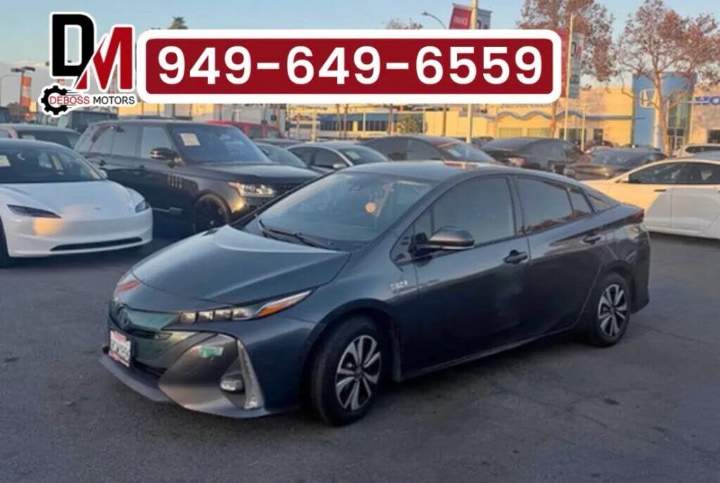 2017 TOYOTA Prius