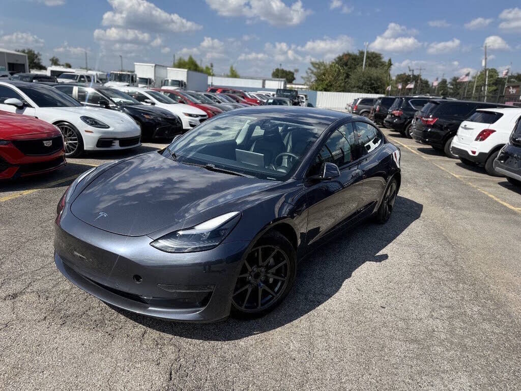 2021 TESLA Model 3
