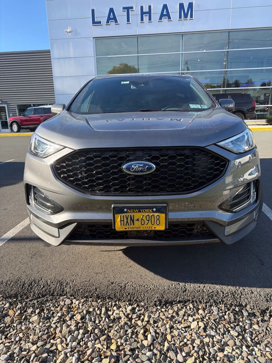 2023 FORD Edge