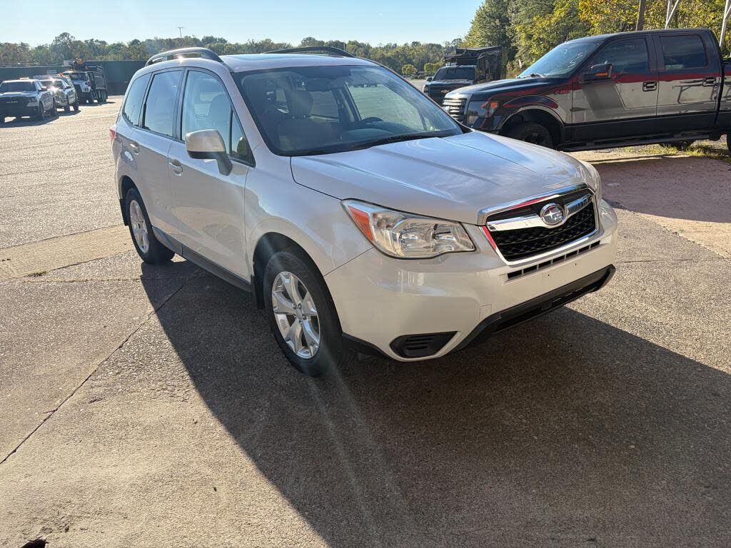 2014 SUBARU Forester