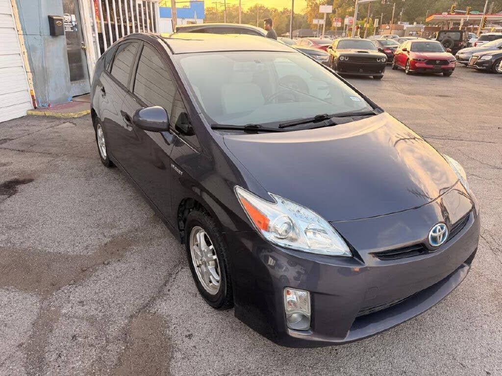 2011 TOYOTA PRIUS