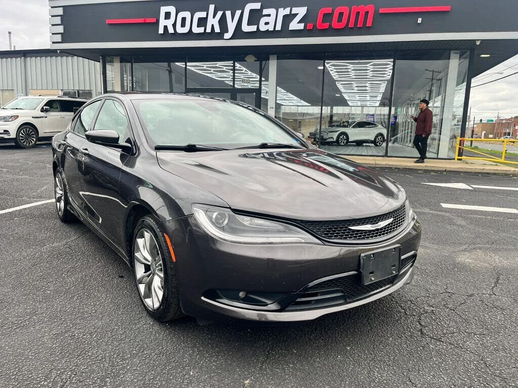 2015 CHRYSLER 200