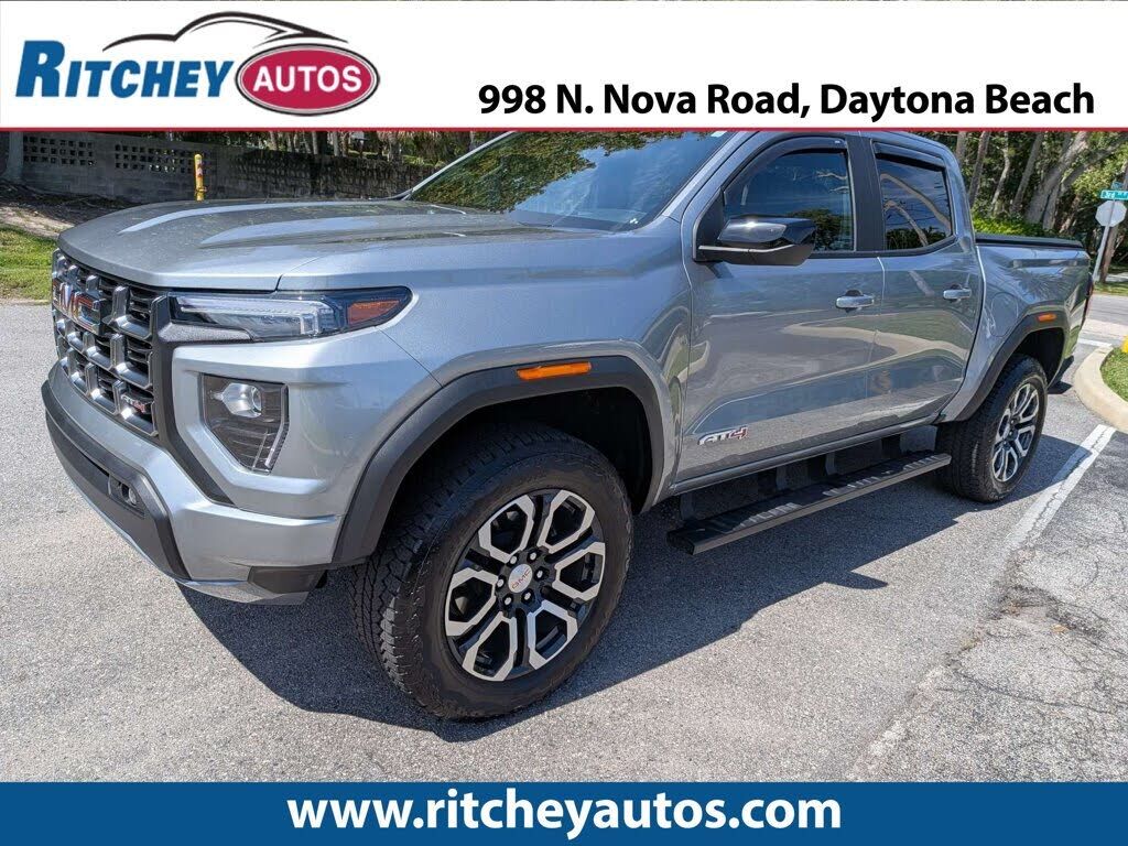 2024 GMC Canyon