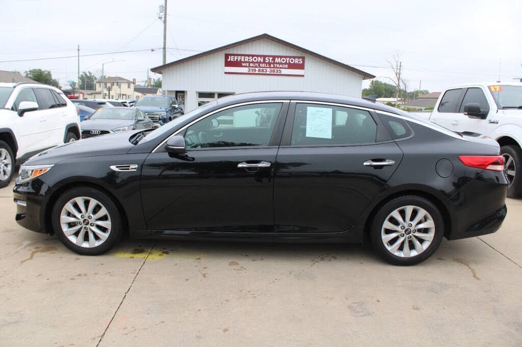 2017 KIA Optima