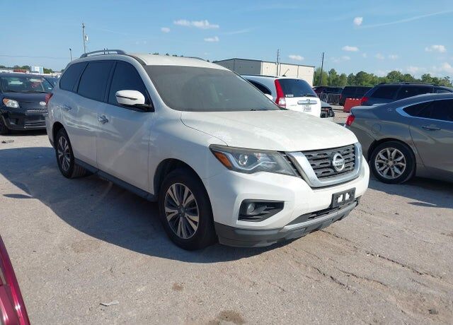 2017 NISSAN Pathfinder