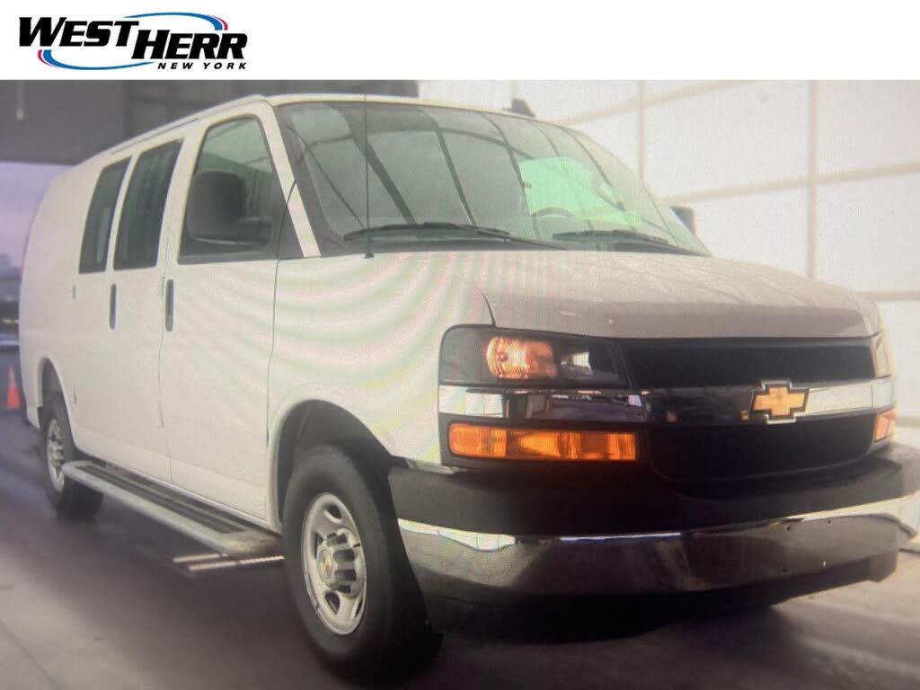 2025 CHEVROLET Express