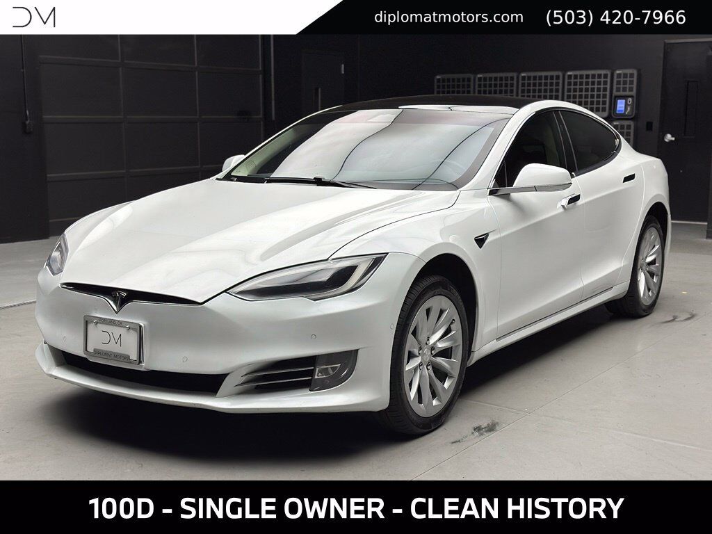 2017 TESLA Model S