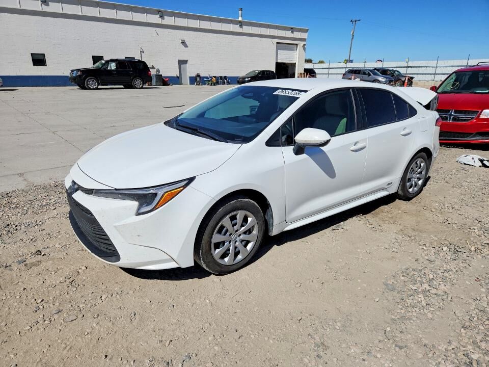 2024 TOYOTA Corolla