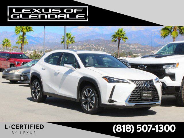 2025 LEXUS UX