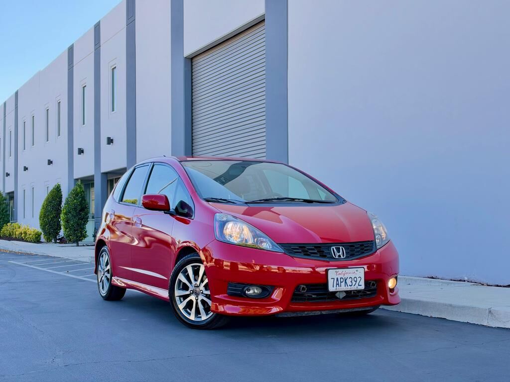 2013 HONDA Fit