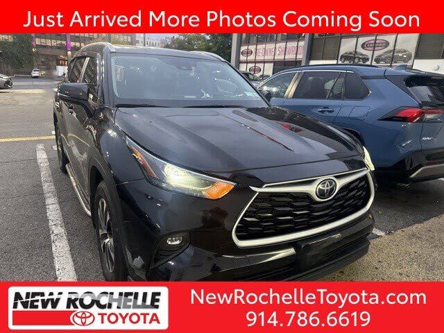 2025 TOYOTA Highlander