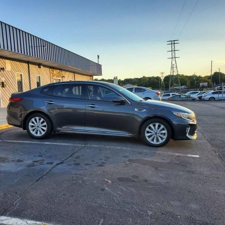 2018 KIA Optima