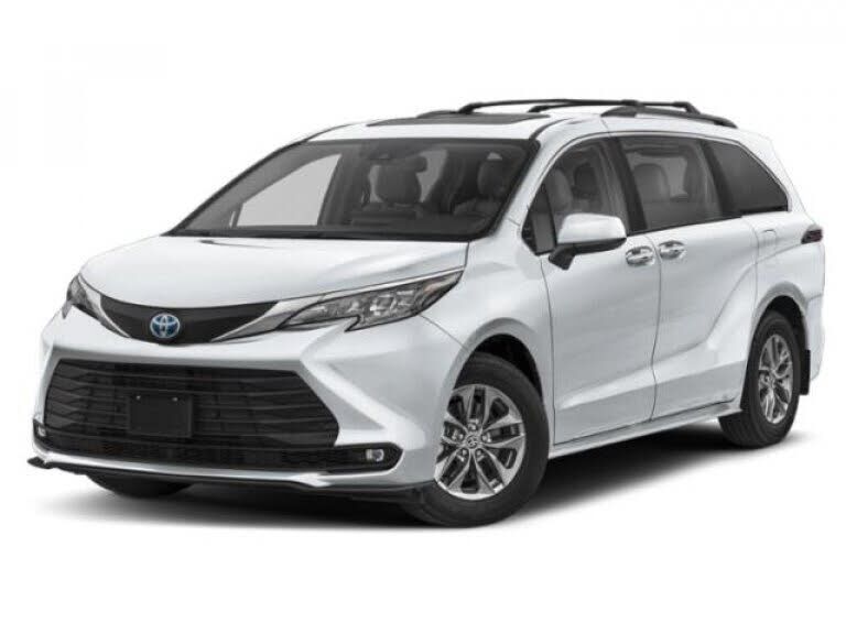 2025 TOYOTA Sienna
