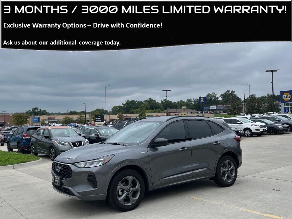 2024 FORD Escape