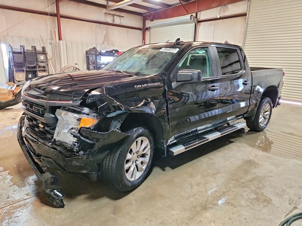 2024 CHEVROLET Silverado