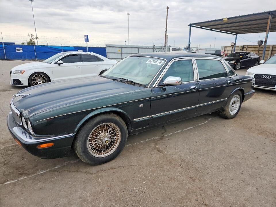 1998 JAGUAR Vanden Plas