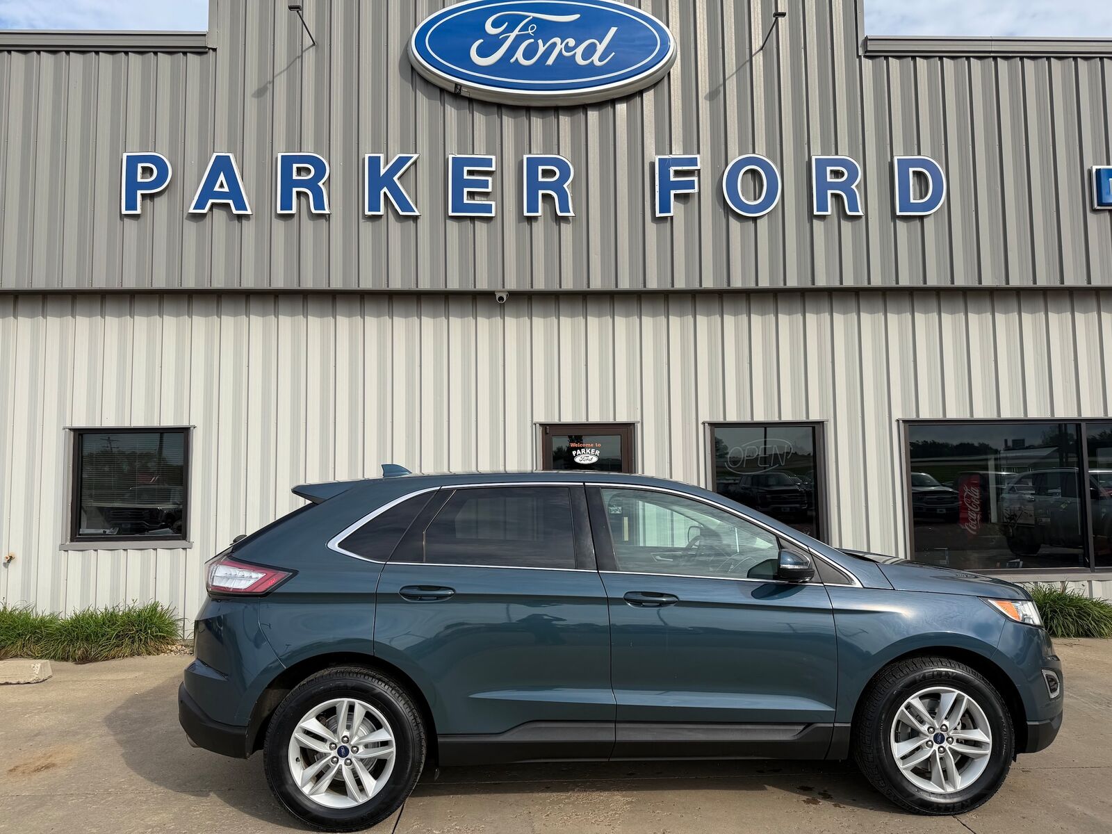 2016 FORD Edge