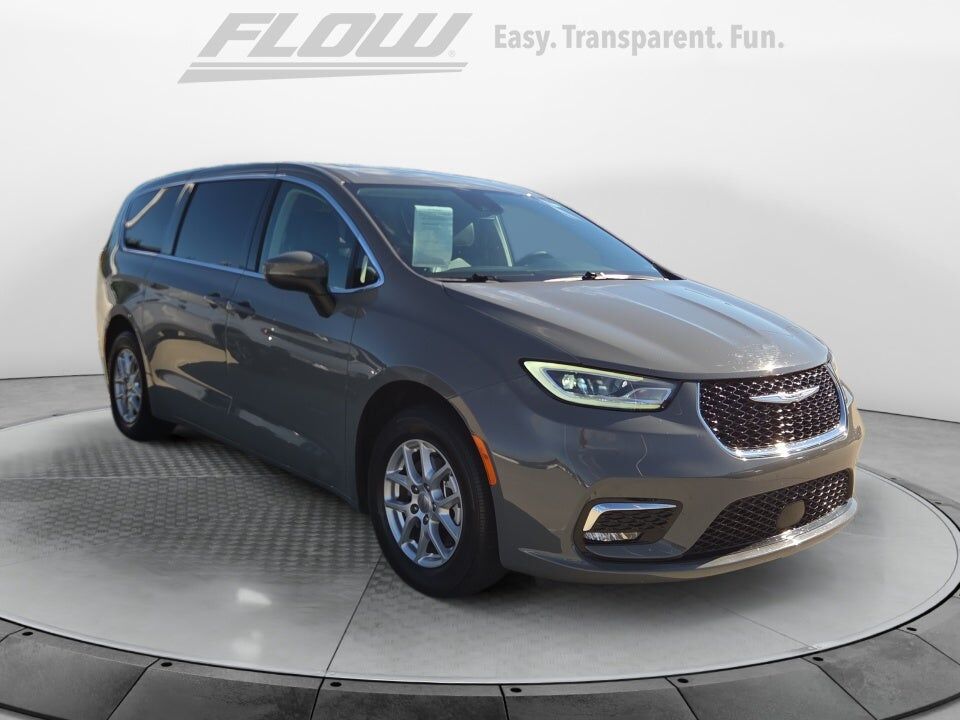 2023 CHRYSLER Pacifica