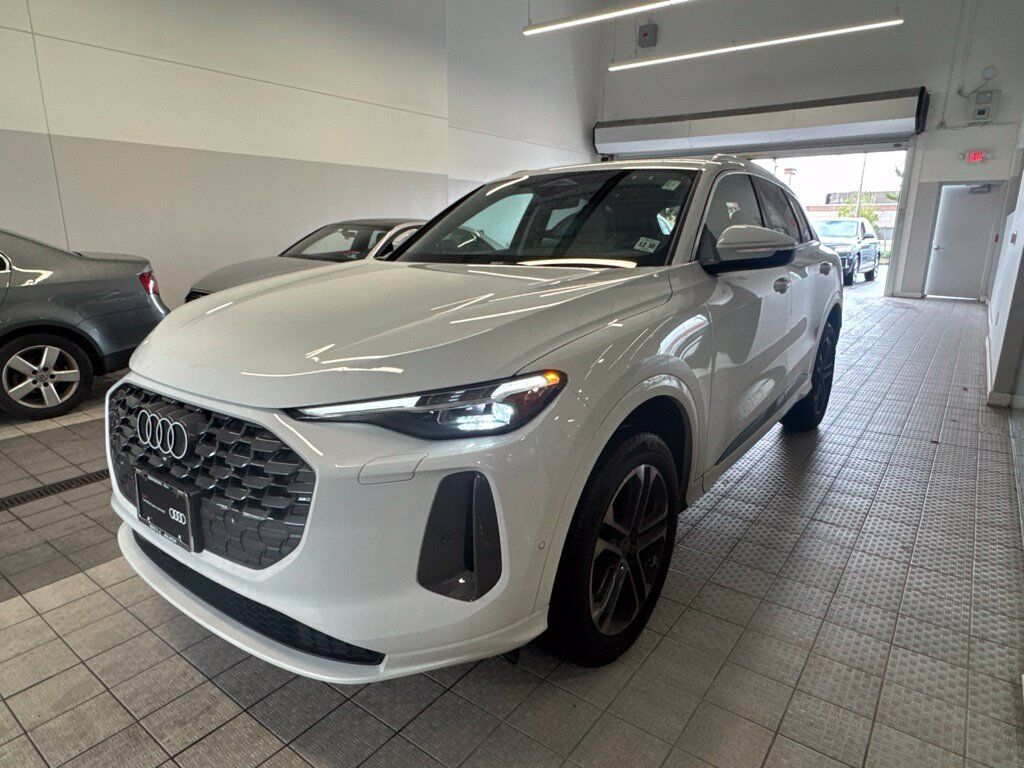 2025 AUDI Q5
