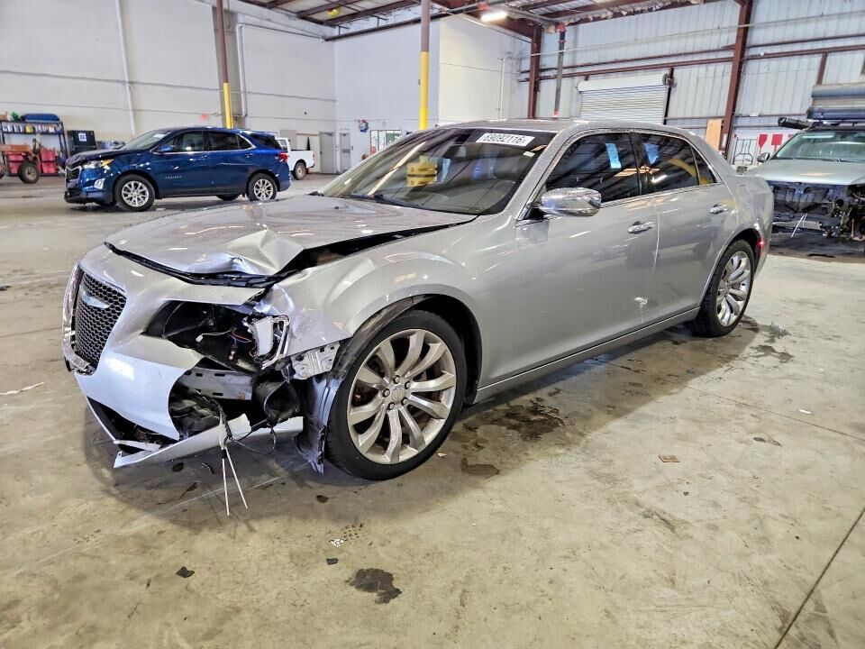 2017 CHRYSLER 300