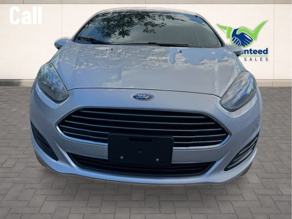 2015 FORD Fiesta