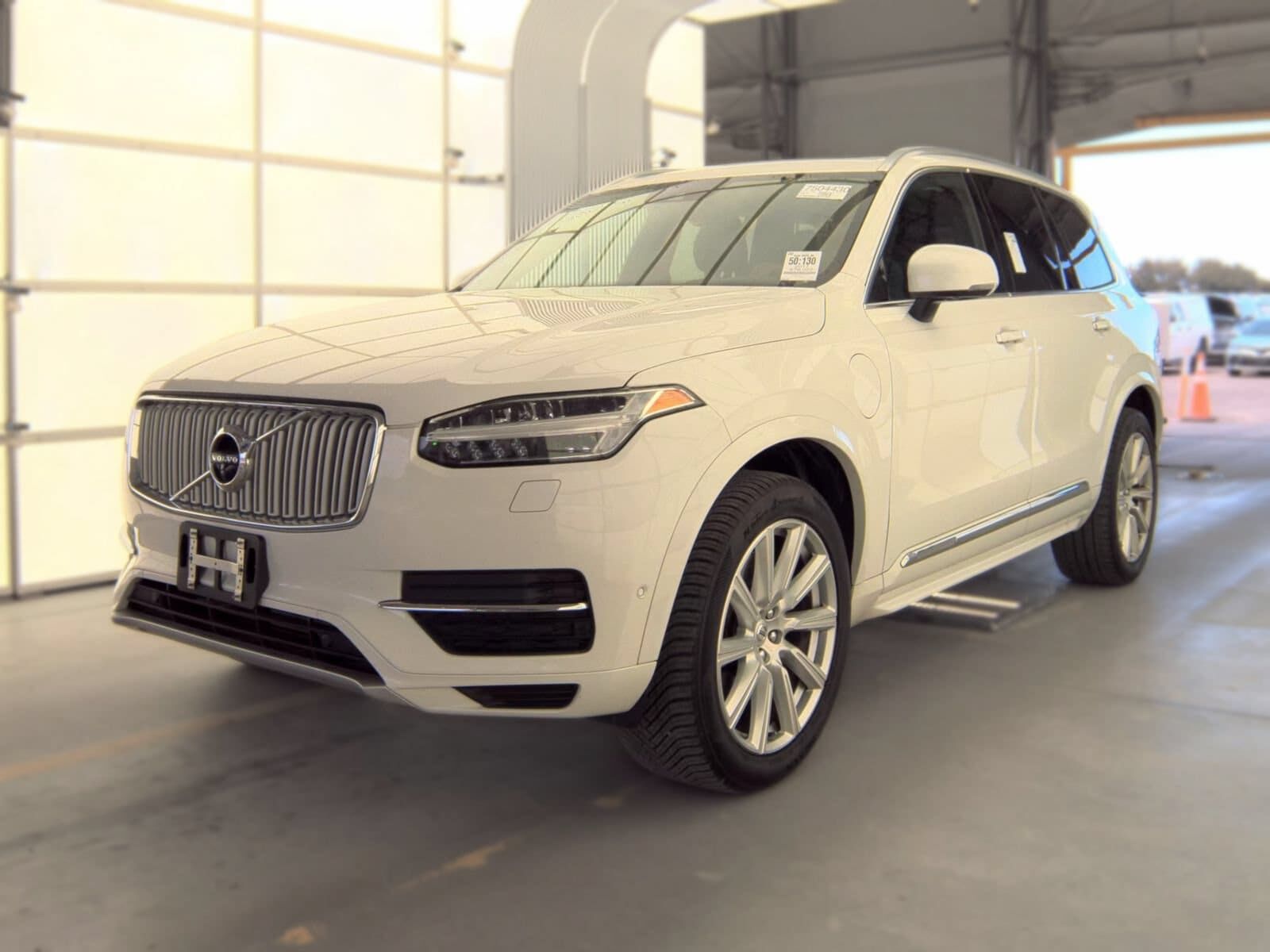 2017 VOLVO XC90