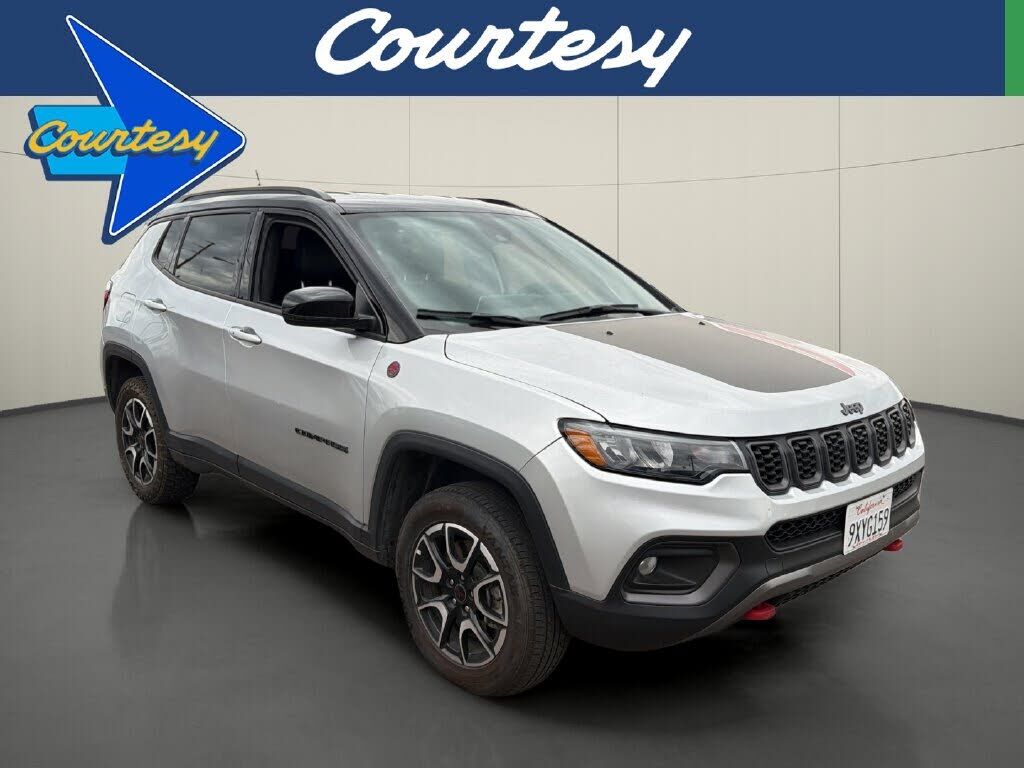 2025 JEEP Compass