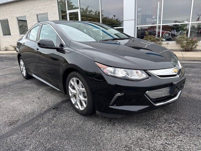 2017 CHEVROLET Volt