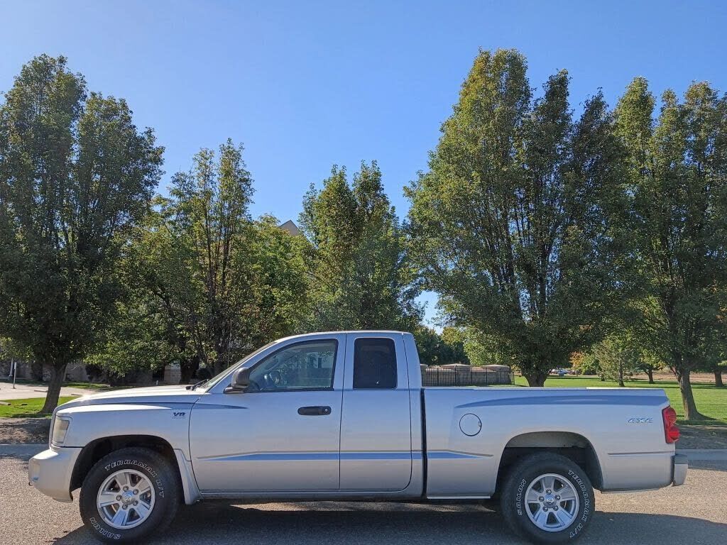 2009 DODGE Dakota