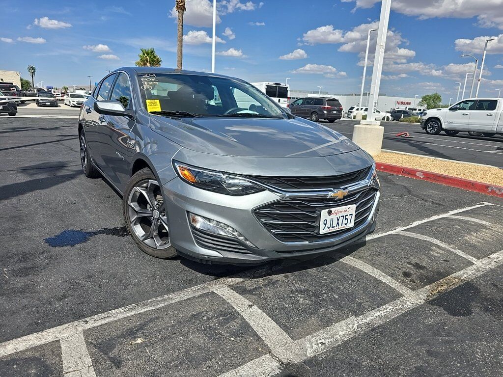 2024 CHEVROLET Malibu