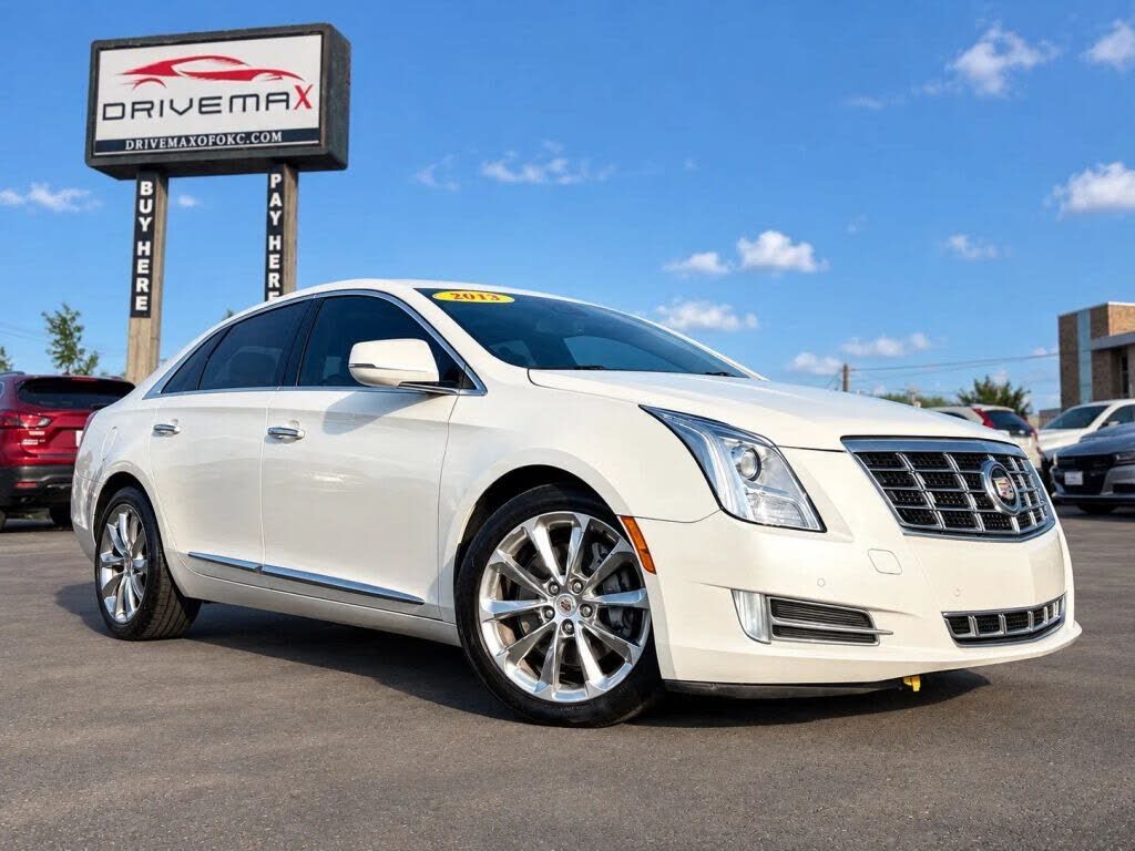 2013 CADILLAC XTS