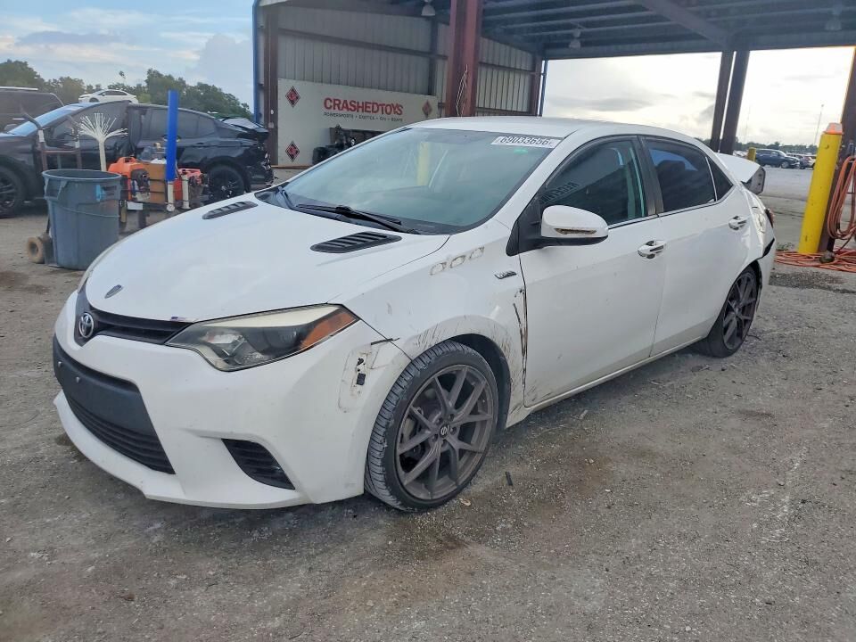 2014 TOYOTA Corolla