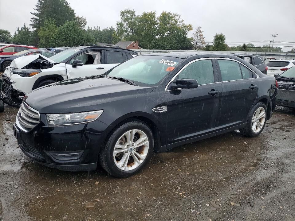 2018 FORD Taurus