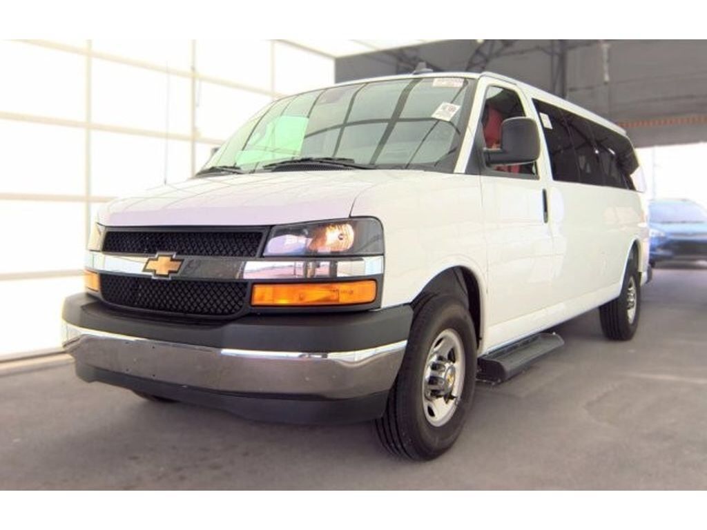 2025 CHEVROLET Express