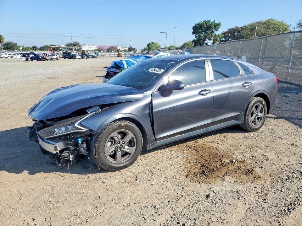 2022 KIA K5