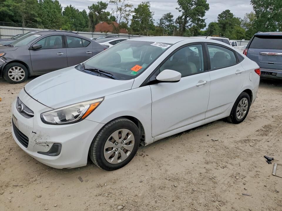 2017 HYUNDAI Accent