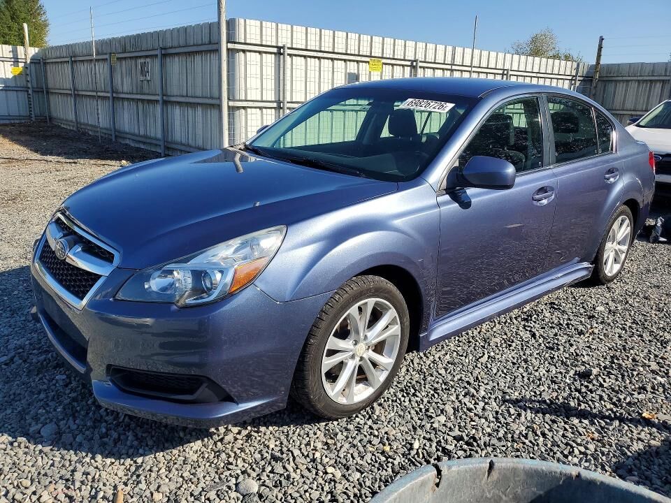 2013 SUBARU Legacy