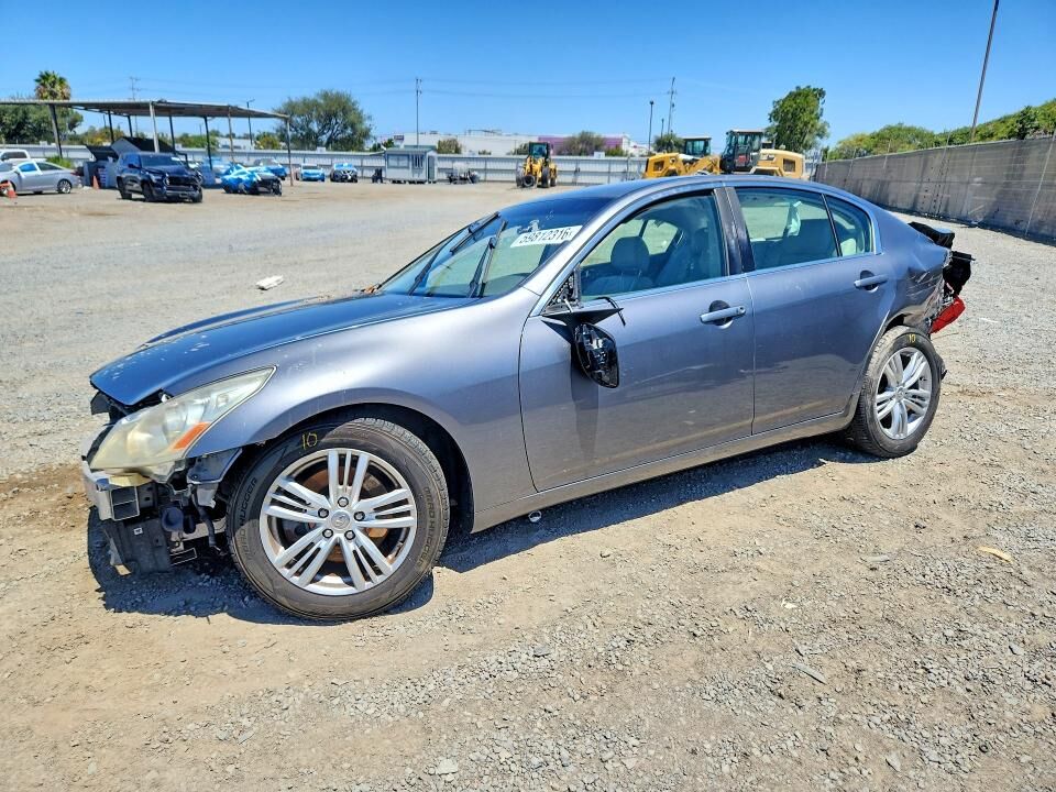 2011 INFINITI G25